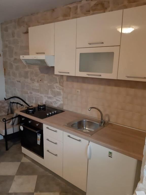 Apartments Anita 45751-A2