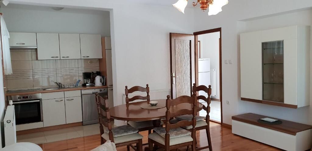 Apartment Ljiljana 85711-A1