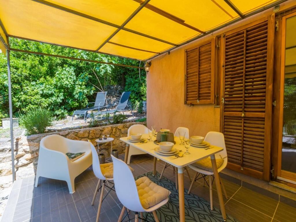 Apartments Bartulin 66361-A1