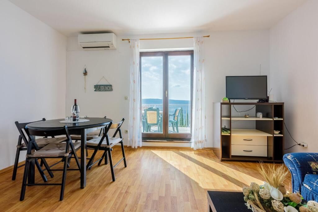 Apartments Bartulin 66361-A2