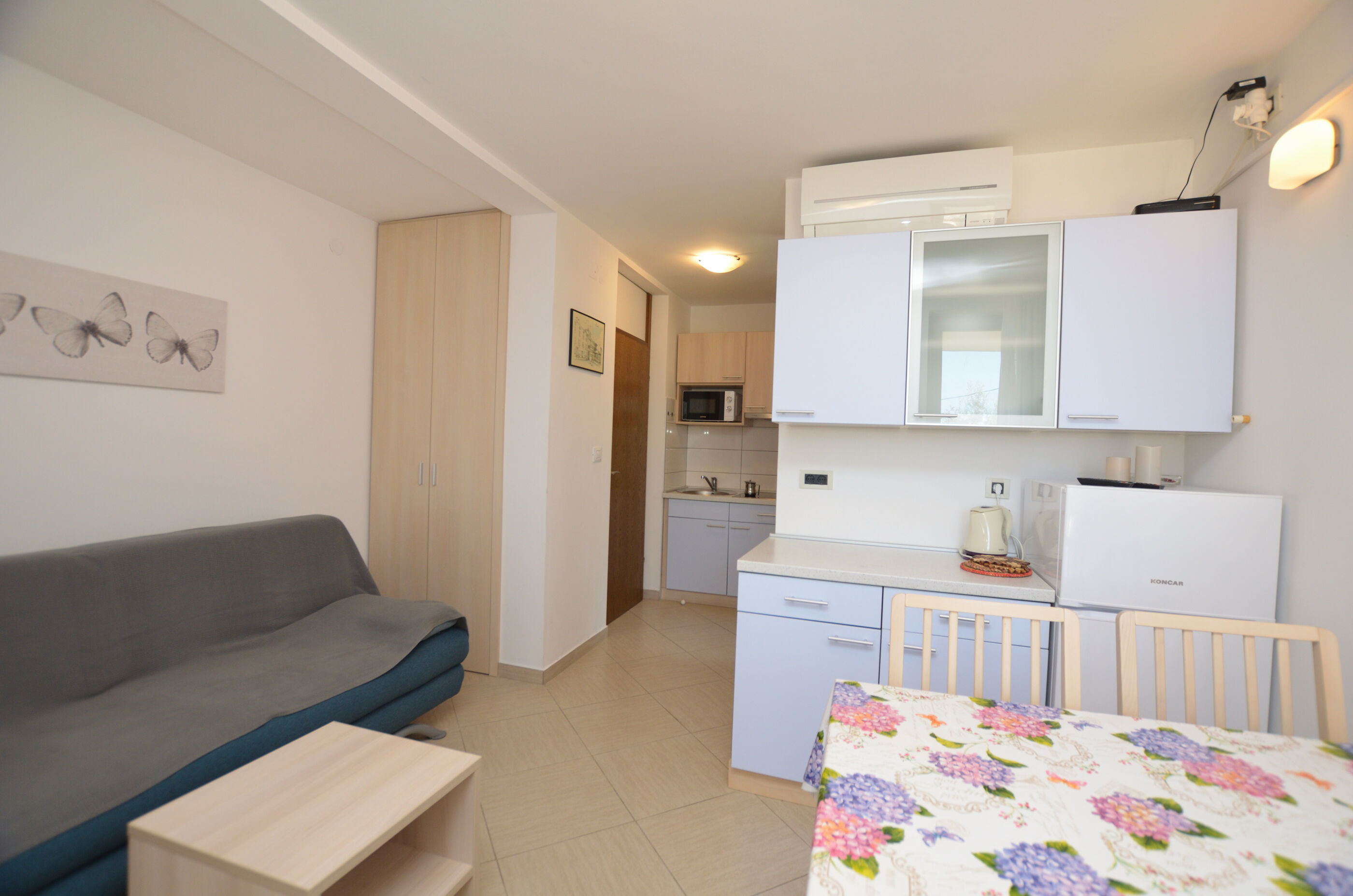 Apartments Marija 67811-A2