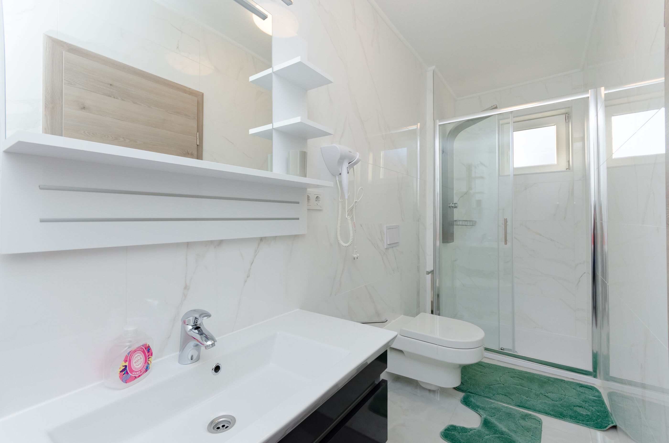 Apartments Darko 68601-A1