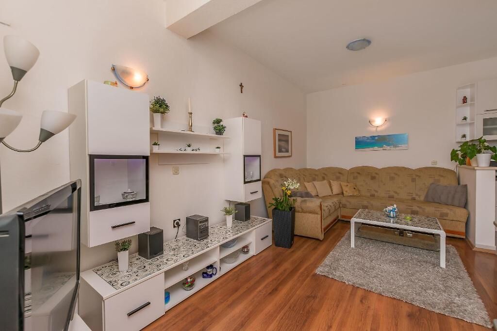 Apartments Zdenka 47021-A2