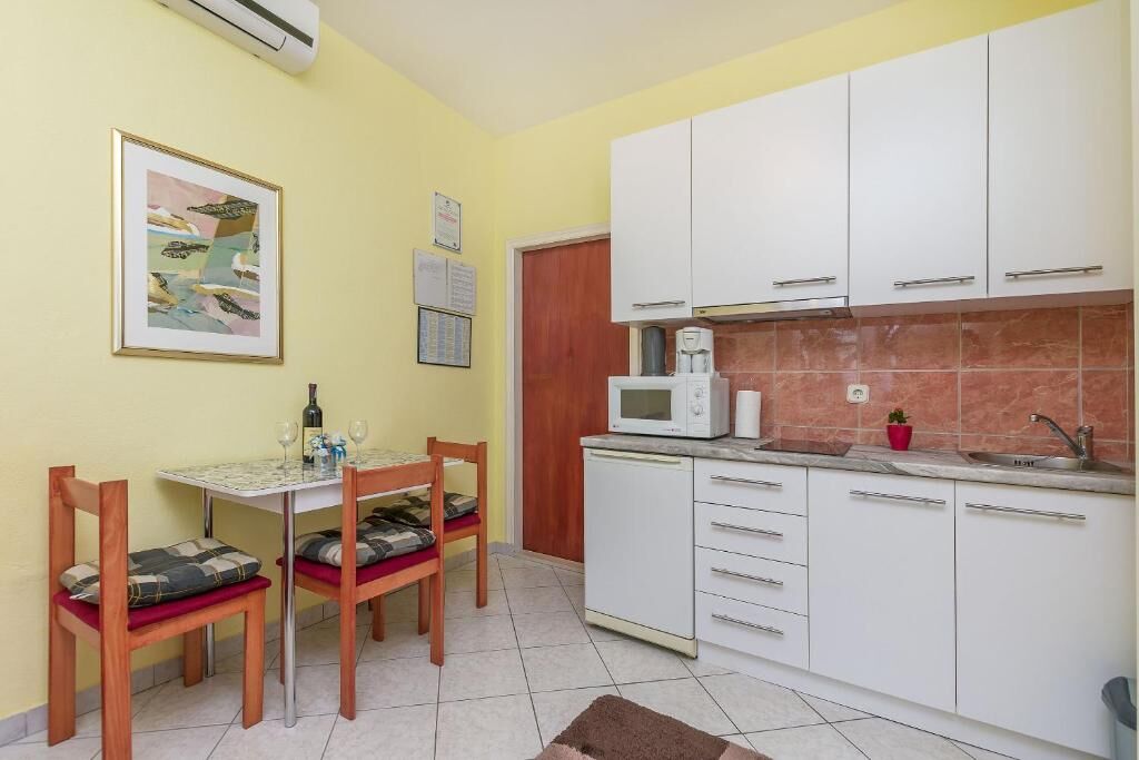 Apartments Zdenka 47021-A1