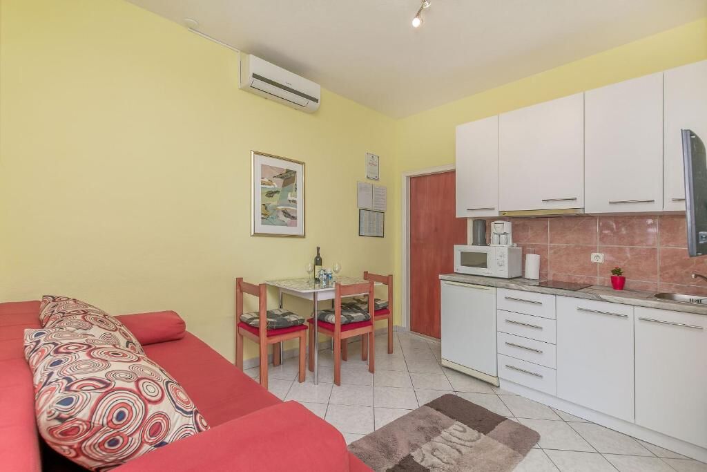 Apartments Zdenka 47021-A1