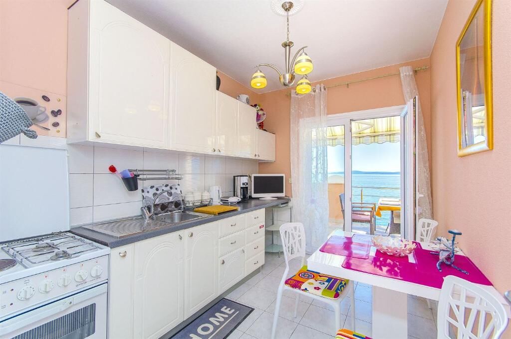 Apartments Nives 45781-A1