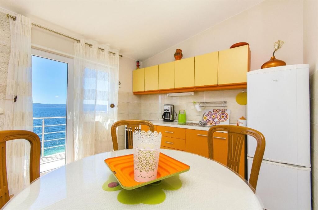 Apartments Nives 45781-A2