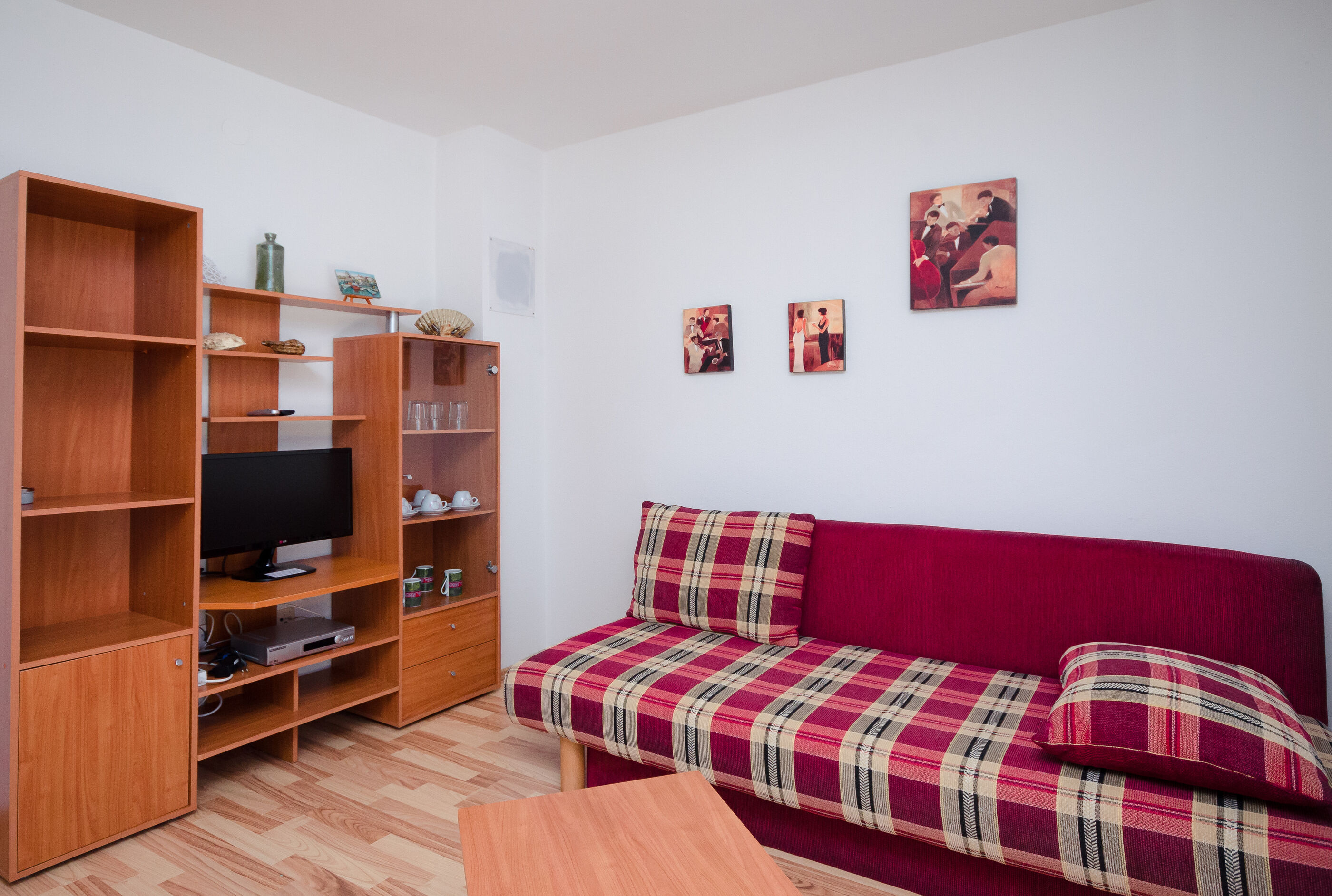 Apartments Blaženka 65761-A3