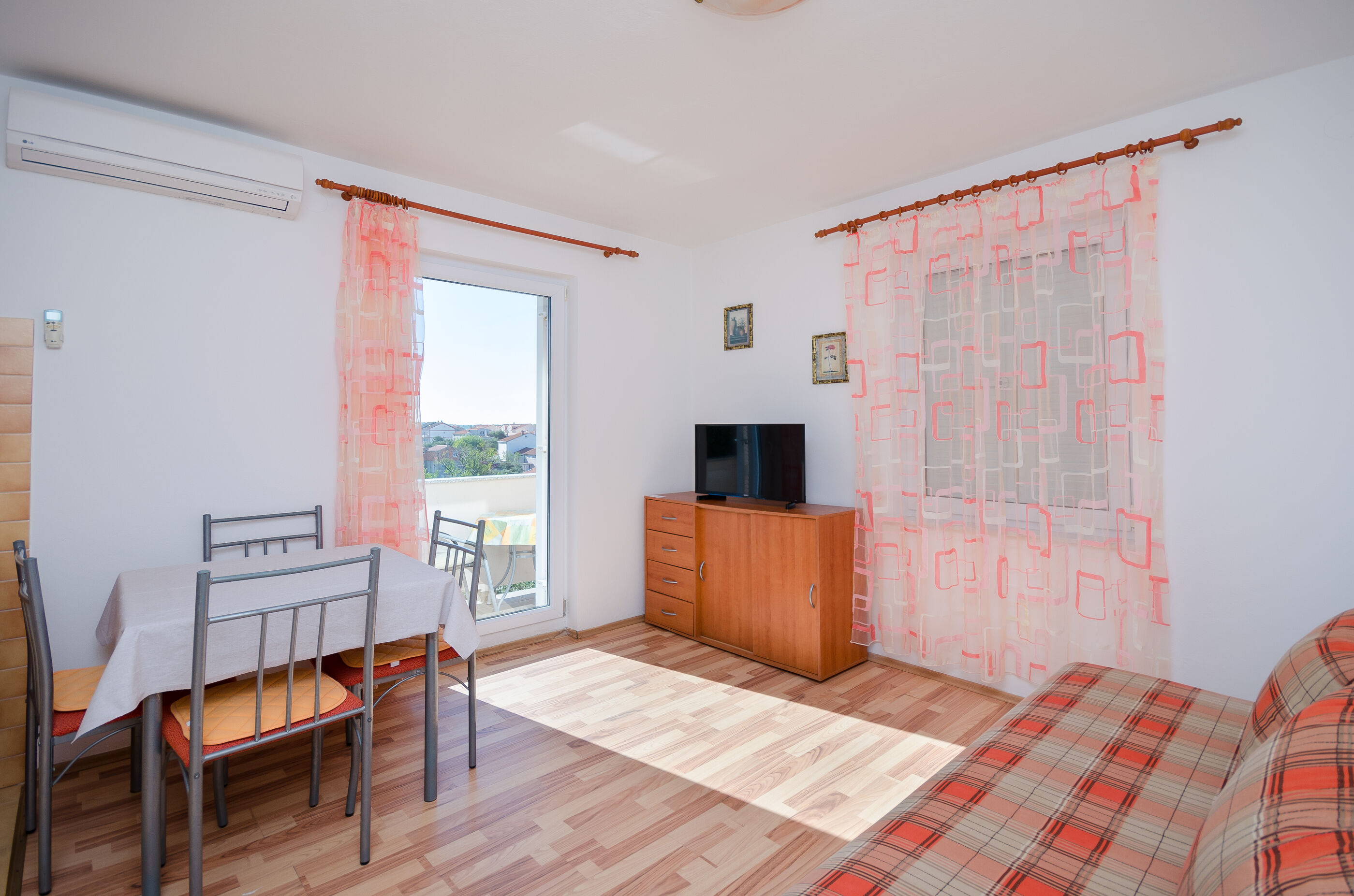 Apartments Blaženka 65761-A2