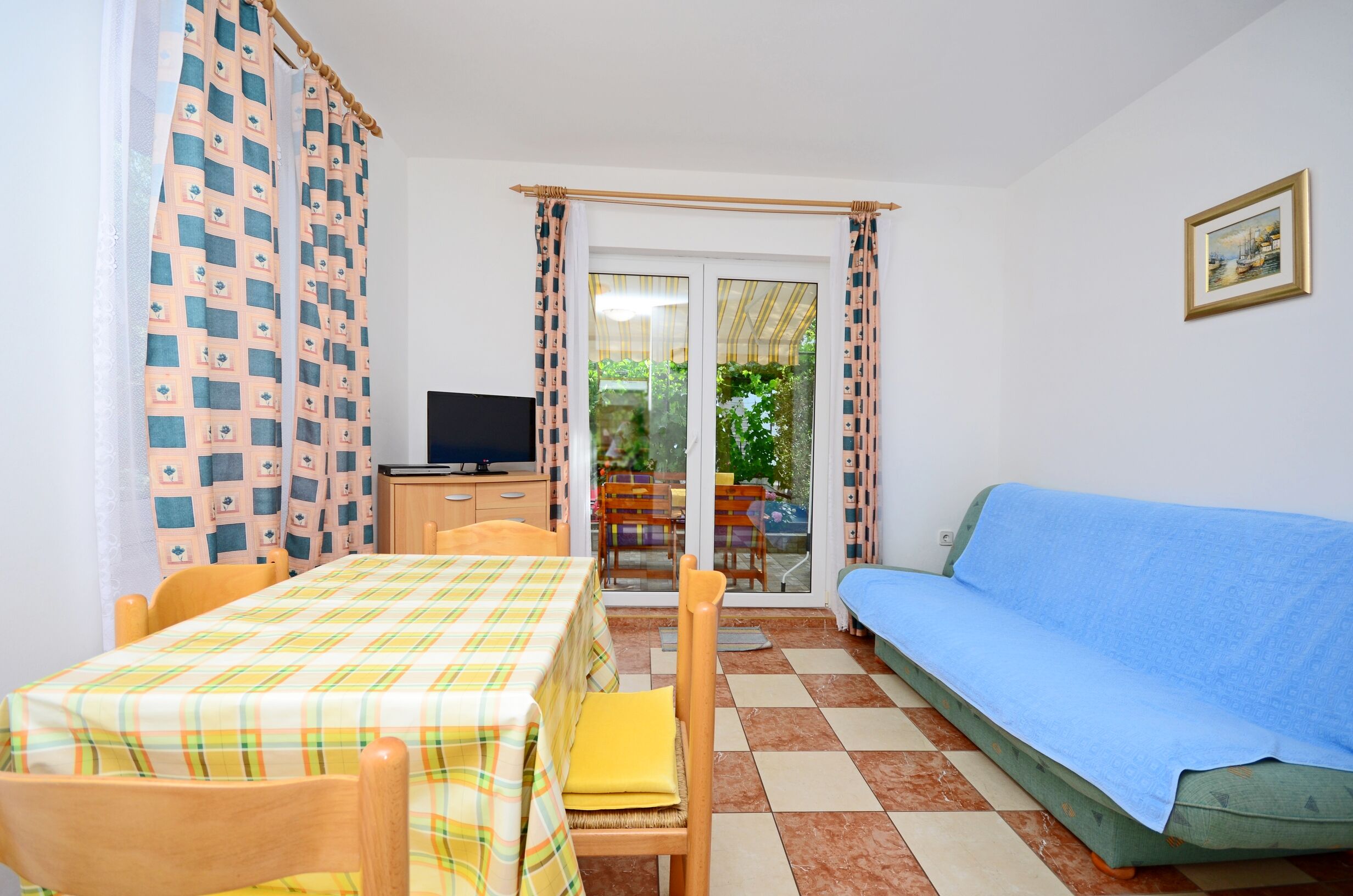 Apartments Blaženka 65761-A1