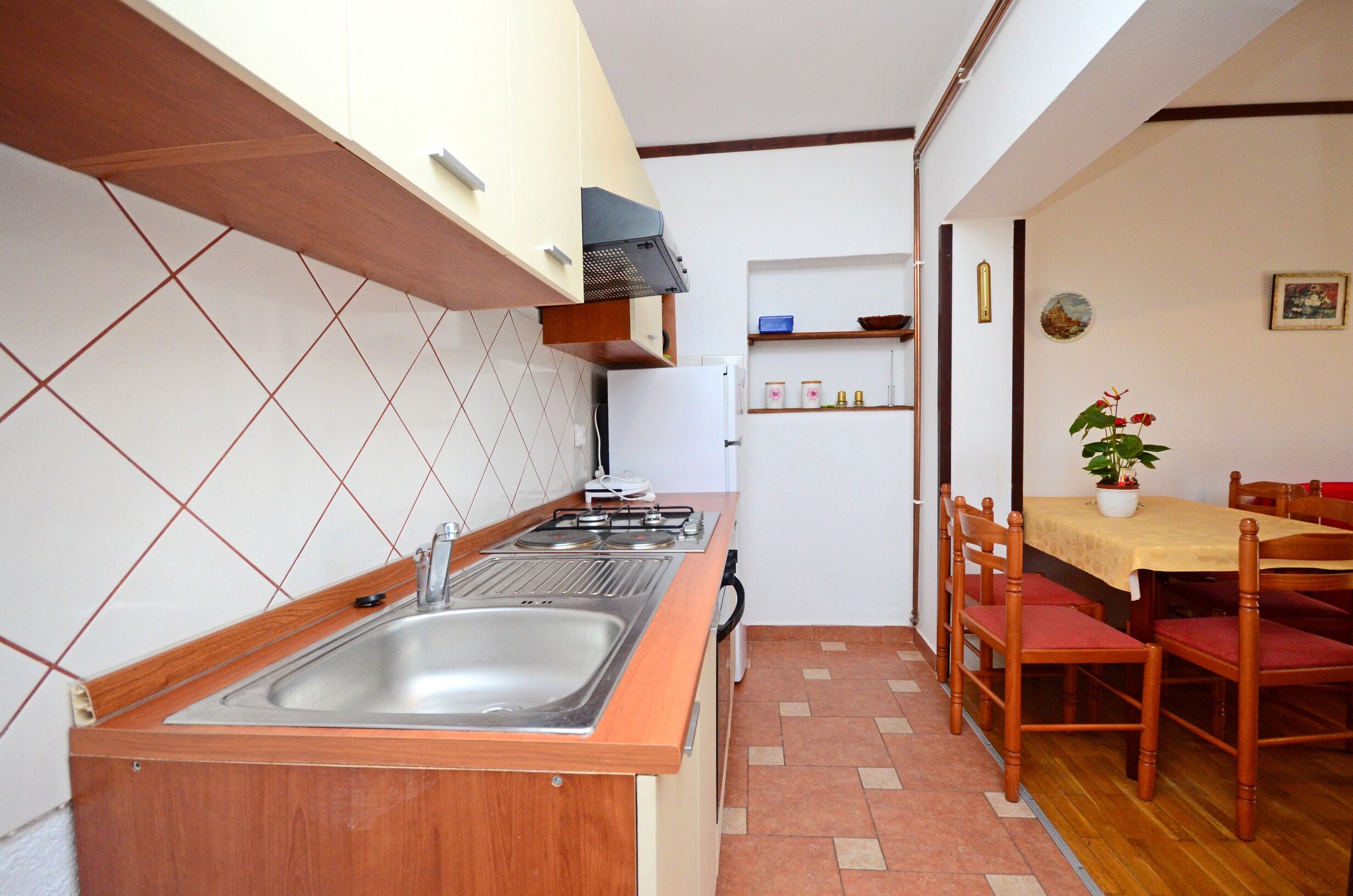 Apartments Ivanka 68461-A1