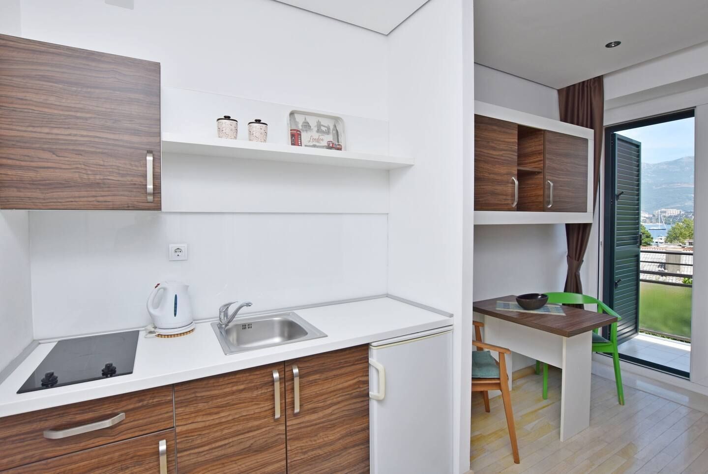 Apartments Ivanović 92981-A3