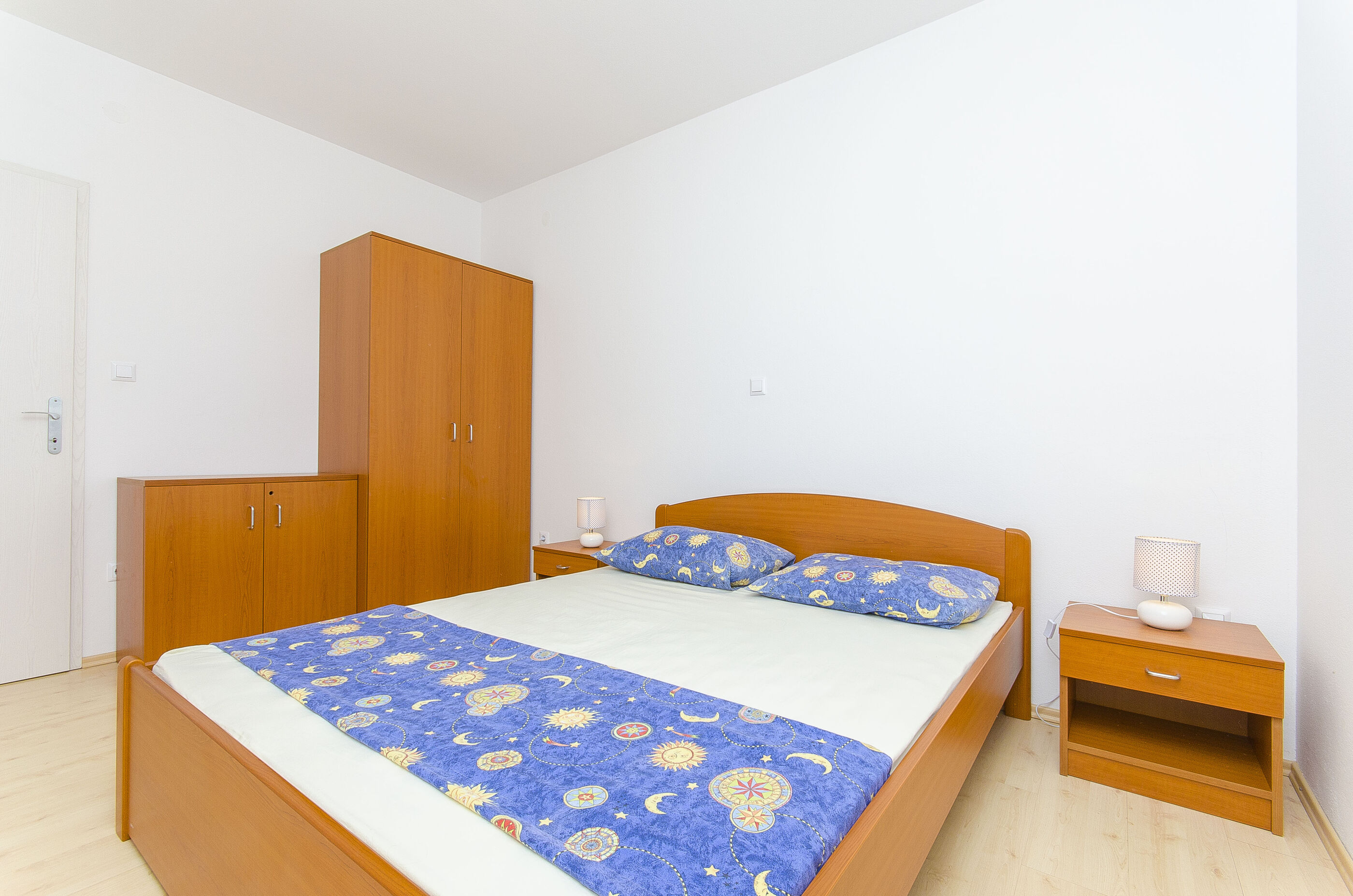 Apartments Kažimir 45981-A1