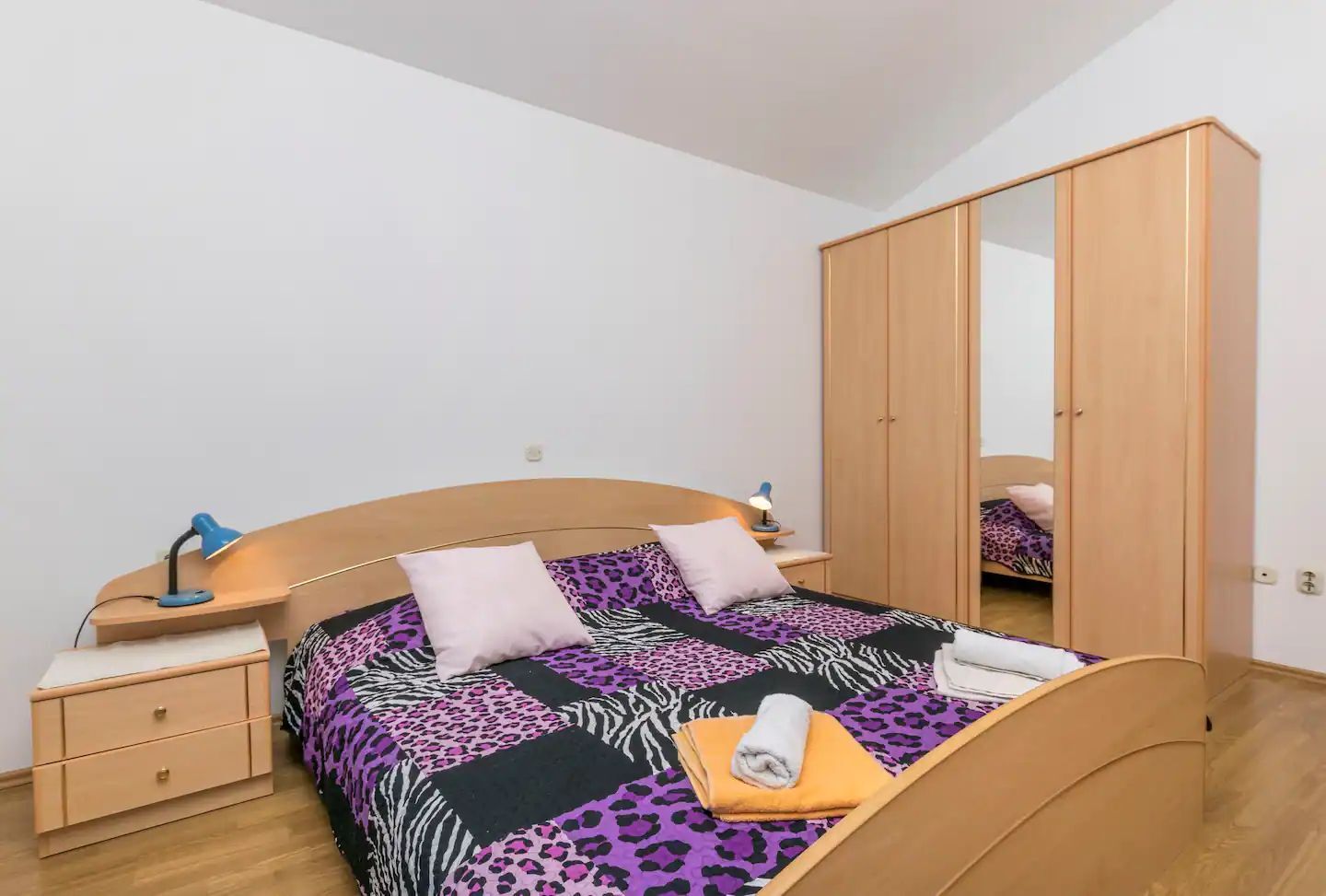 Apartments Jerka 42311-A3