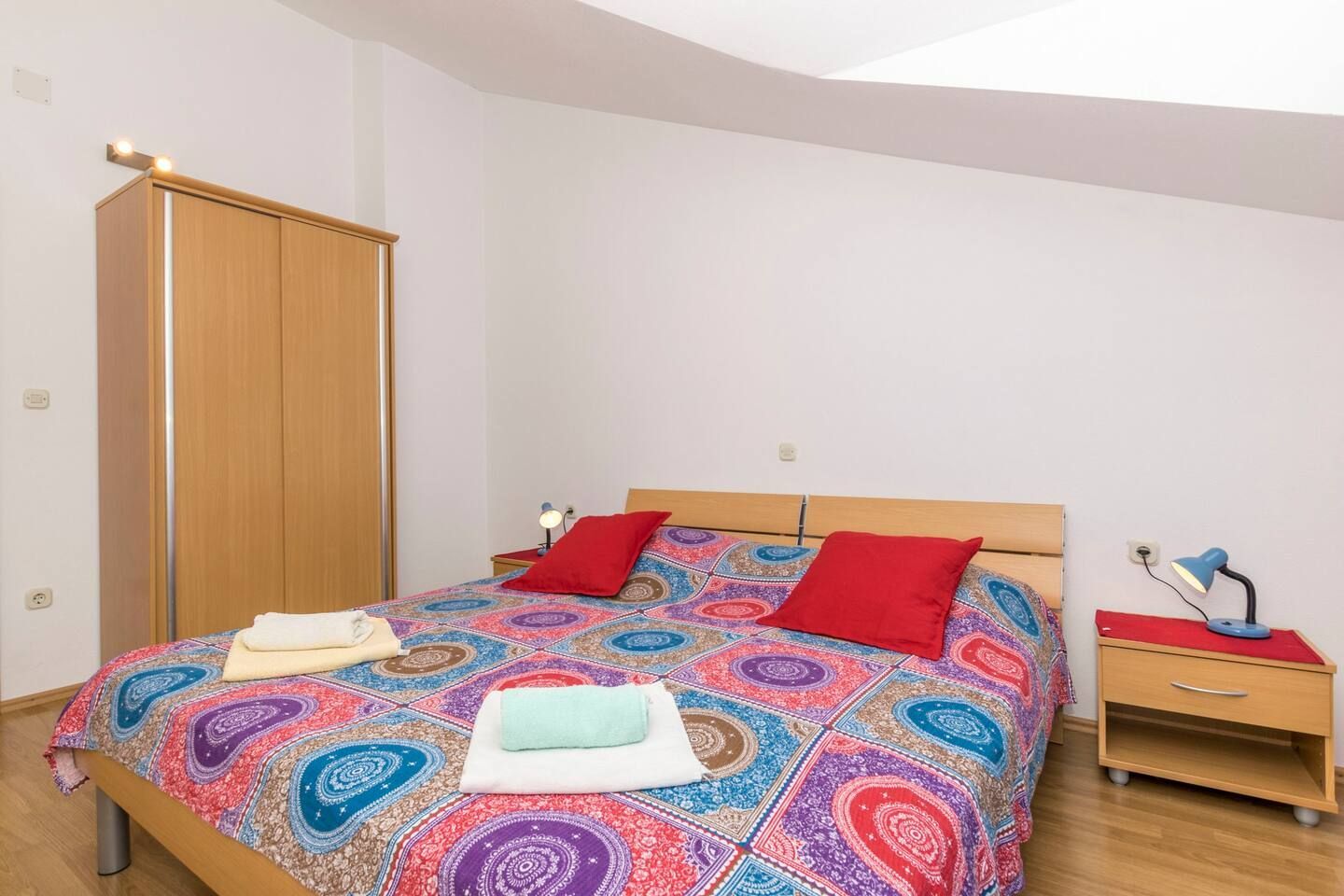 Apartments Jerka 42311-A4