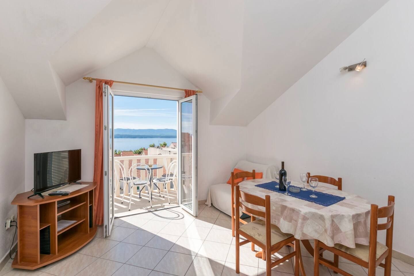 Apartments Jerka 42311-A4