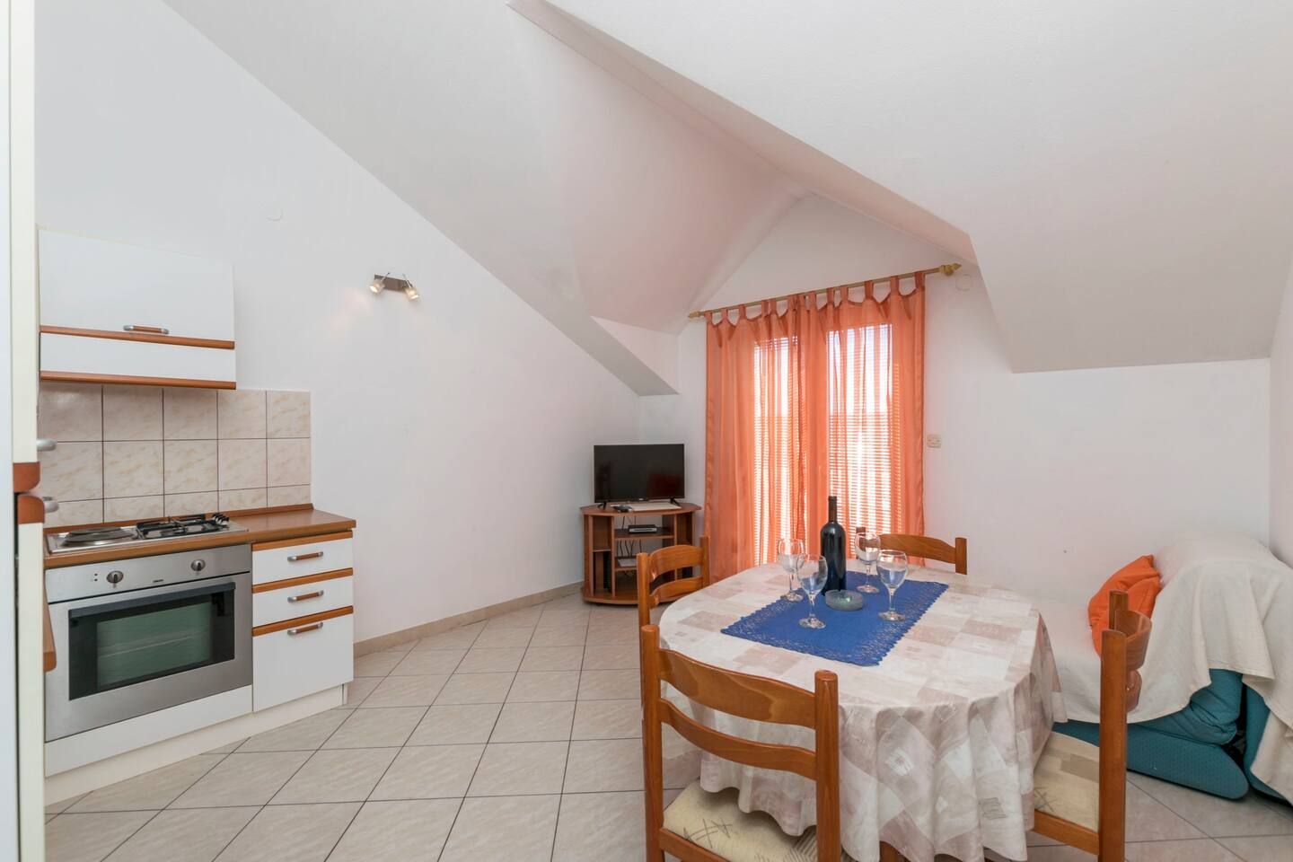 Apartments Jerka 42311-A4
