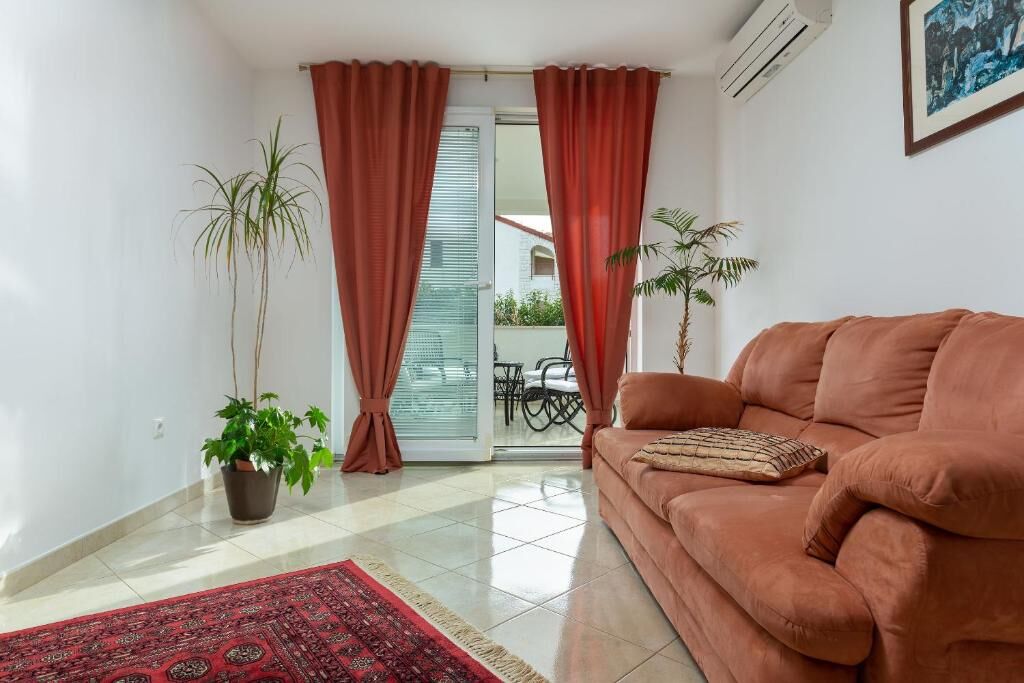 House Suzana 72572-K1