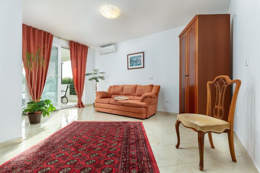 House Suzana 72572-K1