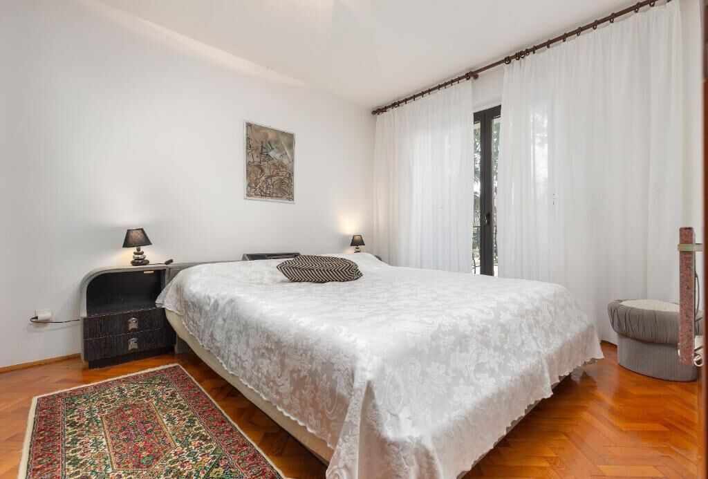 House Suzana 72572-K1