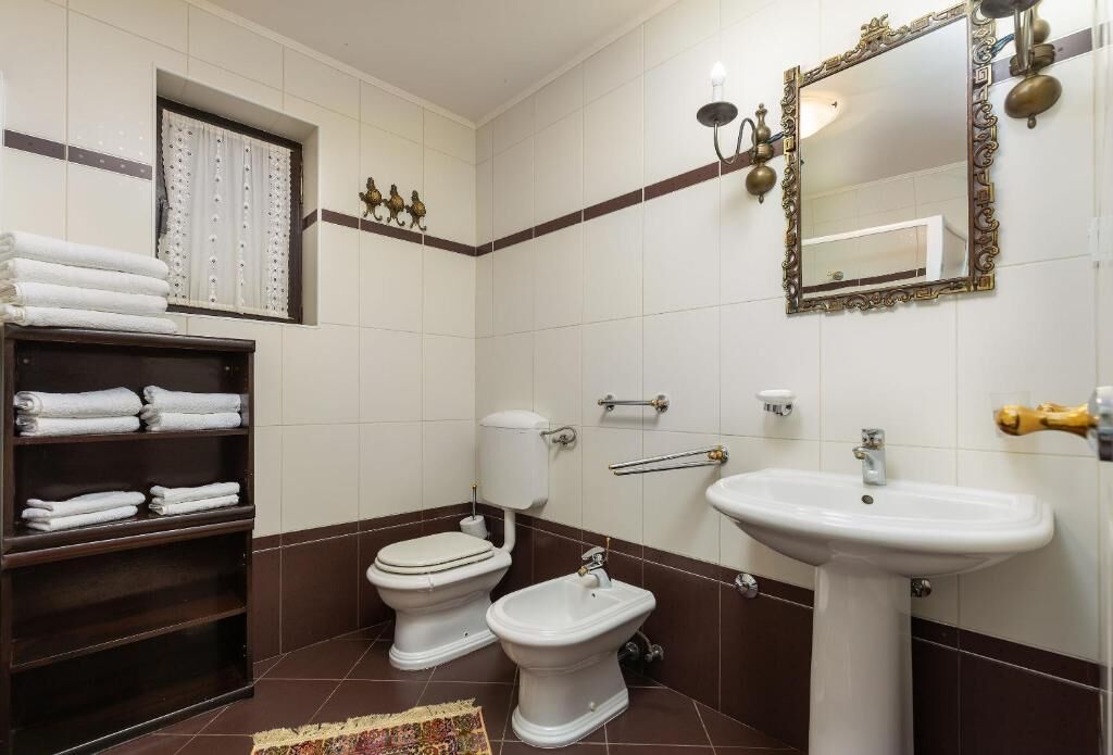 House Suzana 72572-K1