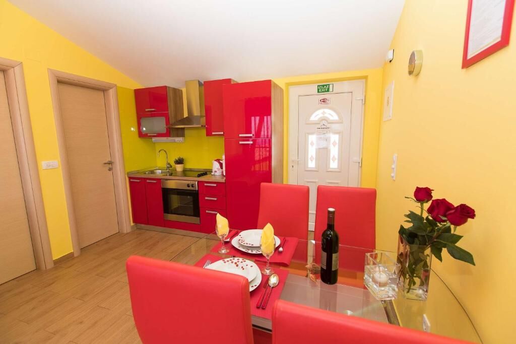Apartments Ana Lorena 85241-A1