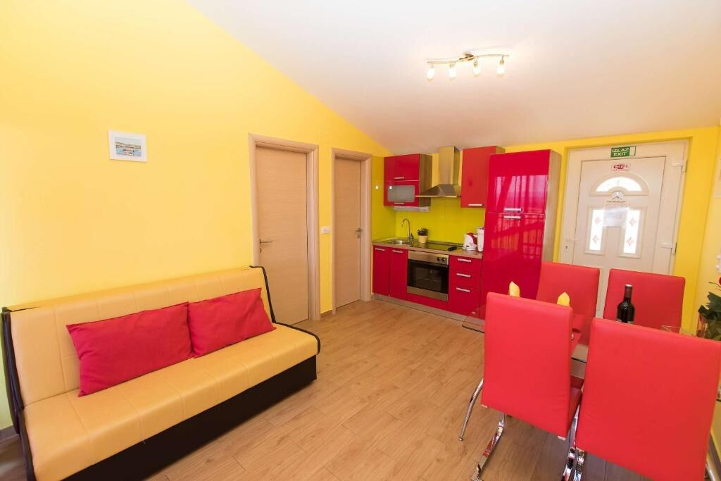 Apartments Ana Lorena 85241-A1