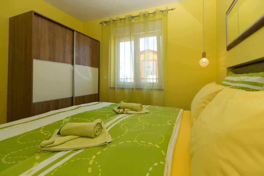 Apartments Ana Lorena 85241-A2