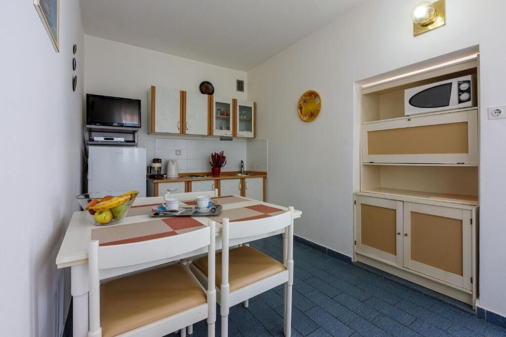 Apartments Danica 66291-A3