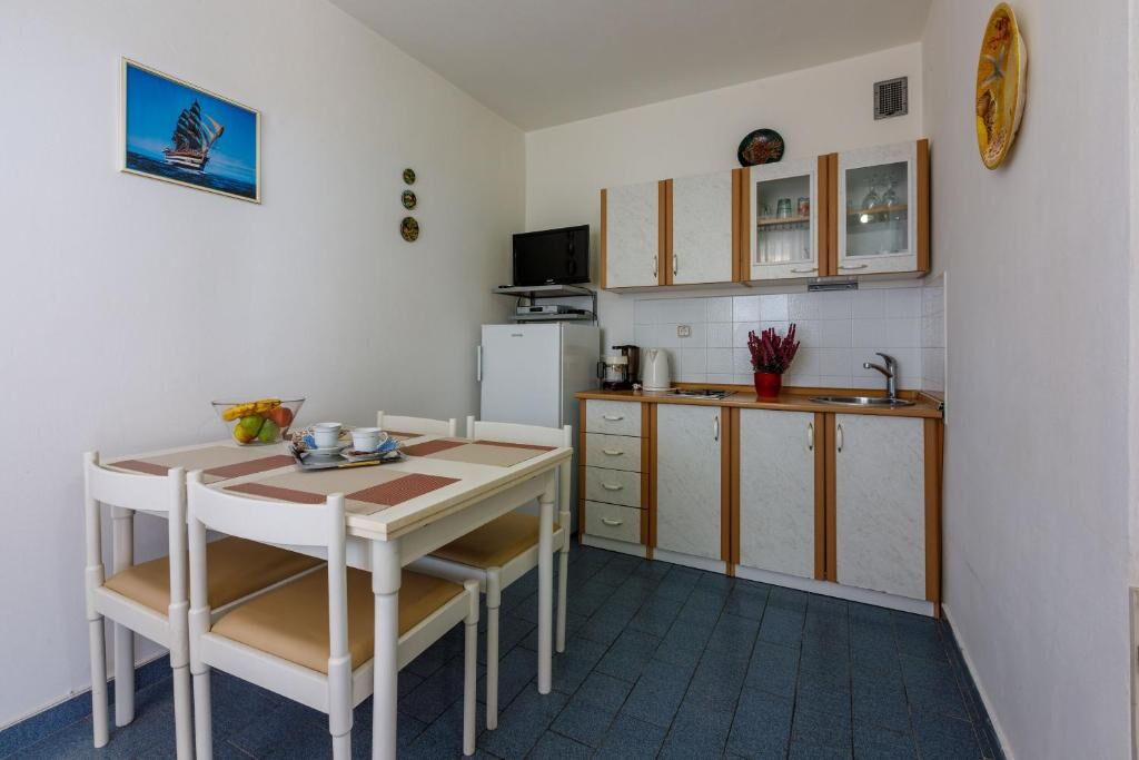 Apartments Danica 66291-A3