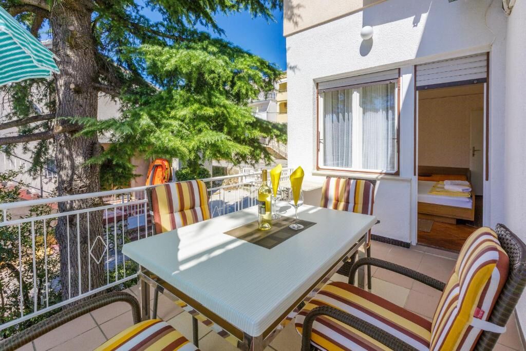 Apartments Danica 66291-A2