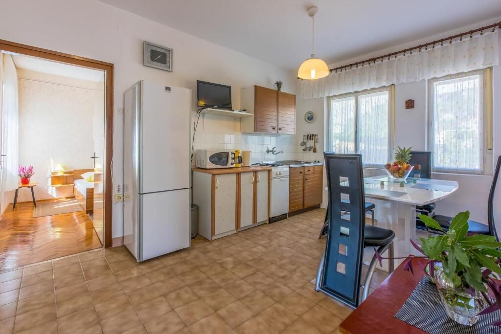 Apartments Danica 66291-A2