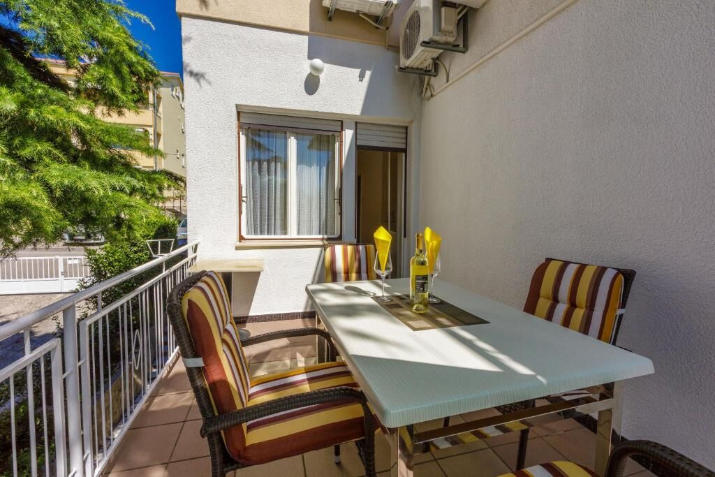 Apartments Danica 66291-A2