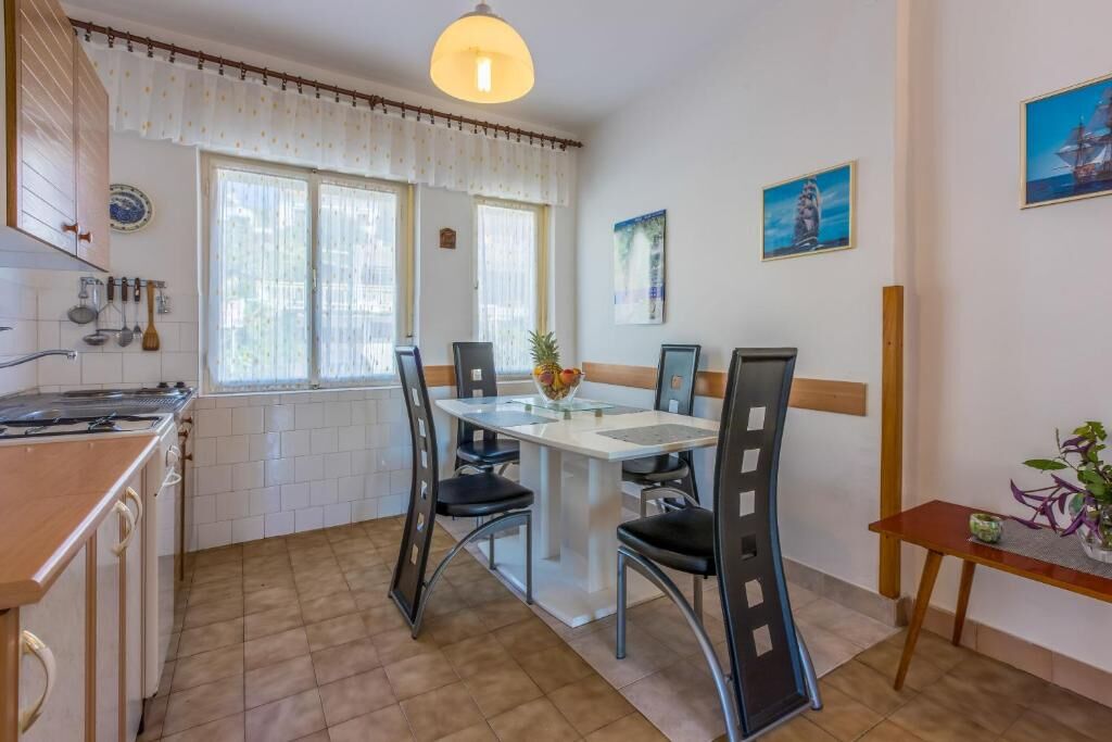 Apartments Danica 66291-A2