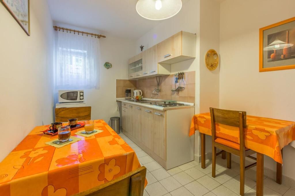Apartments Danica 66291-A1