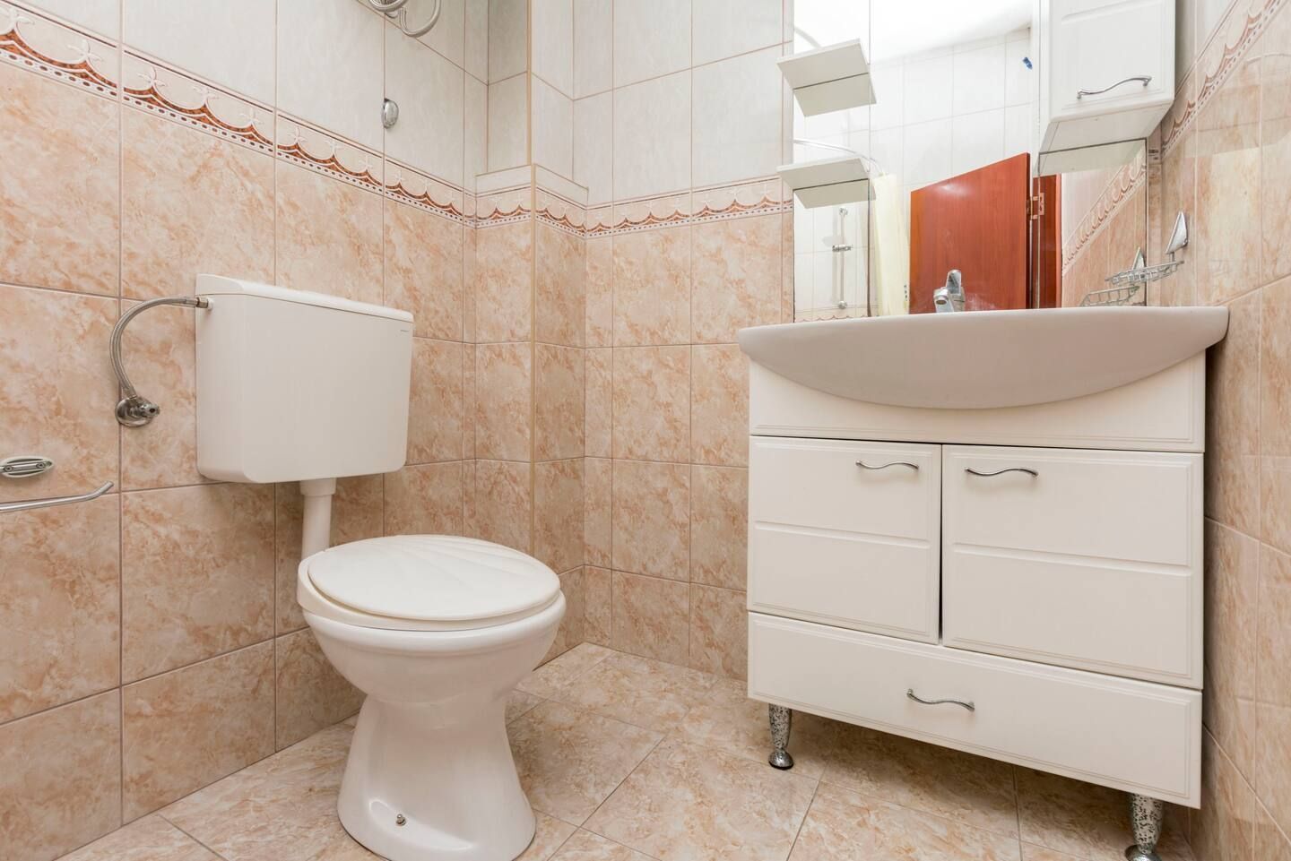Apartments Mir i dobro 93491-A1