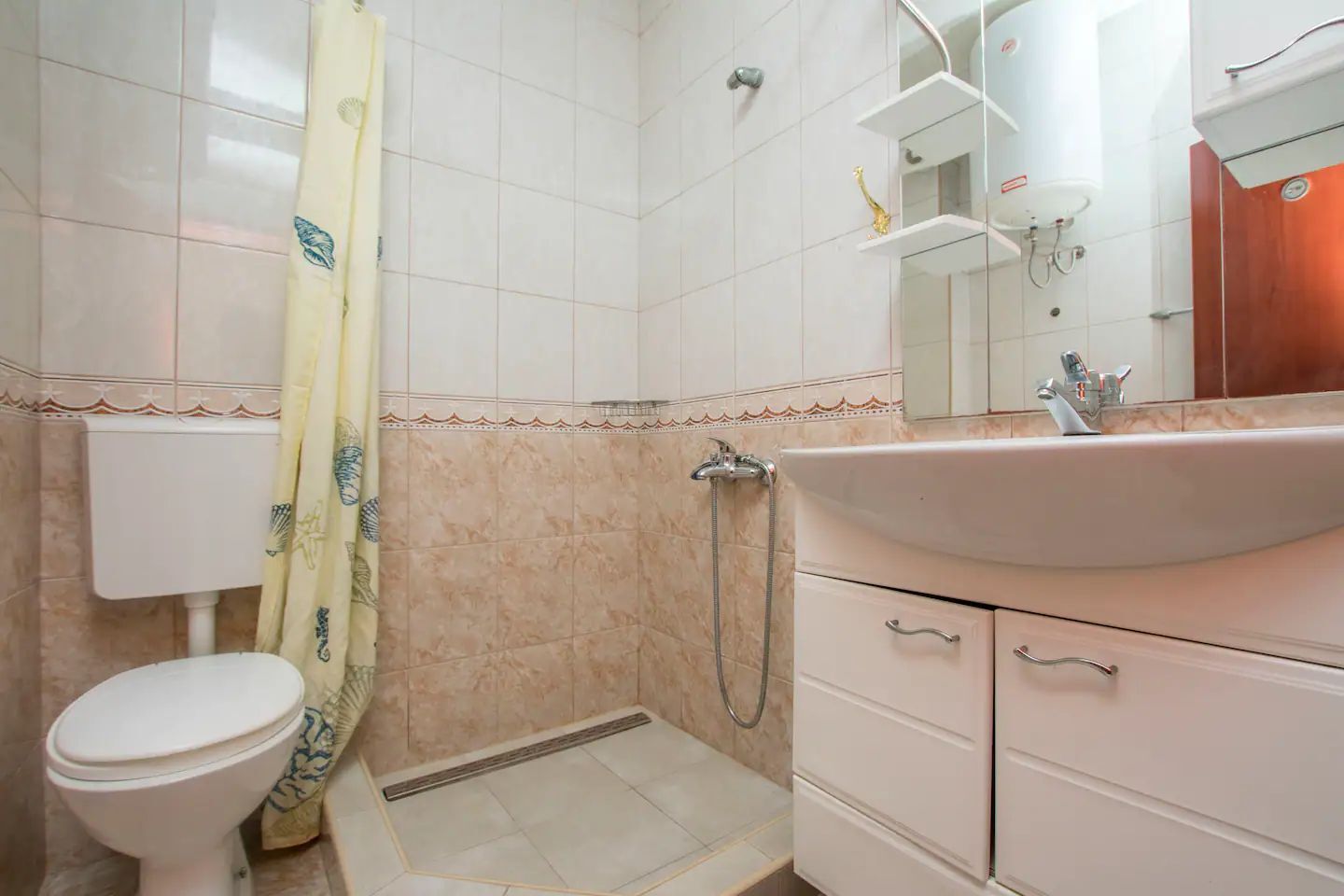 Apartments Mir i dobro 93491-A3