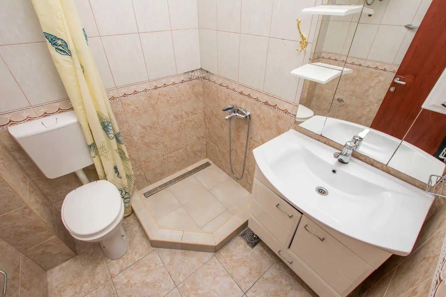 Apartments Mir i dobro 93491-A3