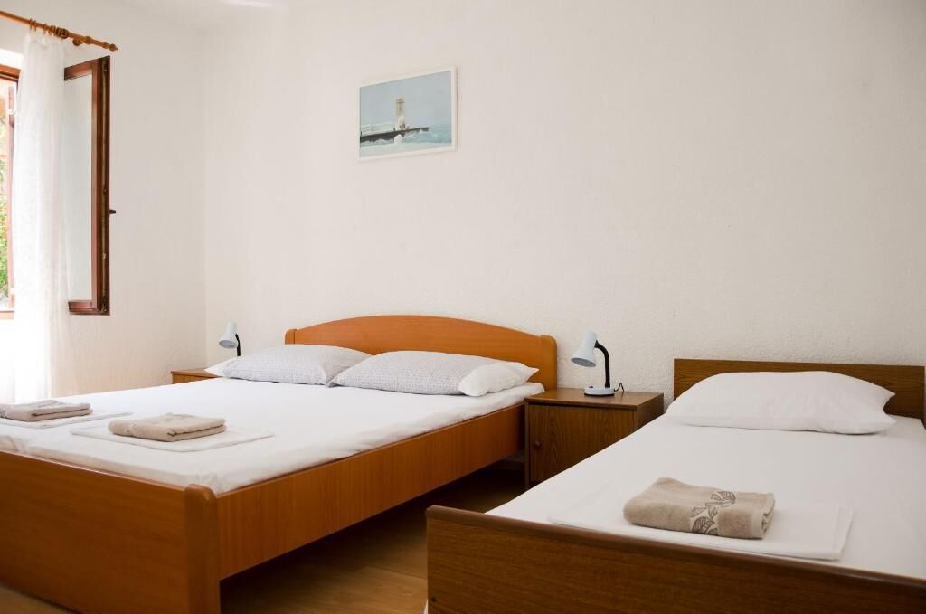 Apartments Sanja 67941-A1