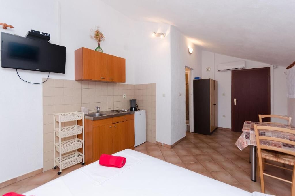 Apartments Sanja 67941-A2
