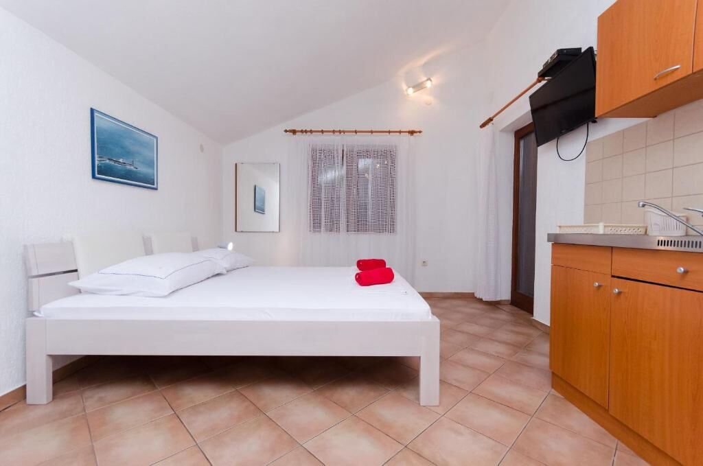 Apartments Sanja 67941-A2