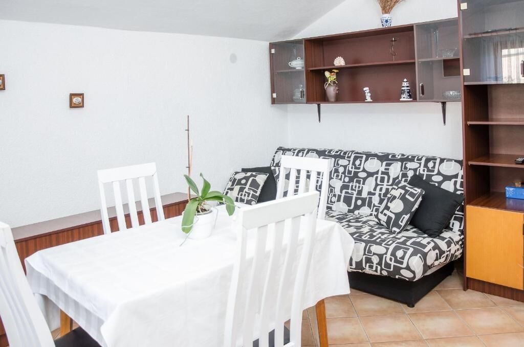 Apartments Sanja 67941-A4