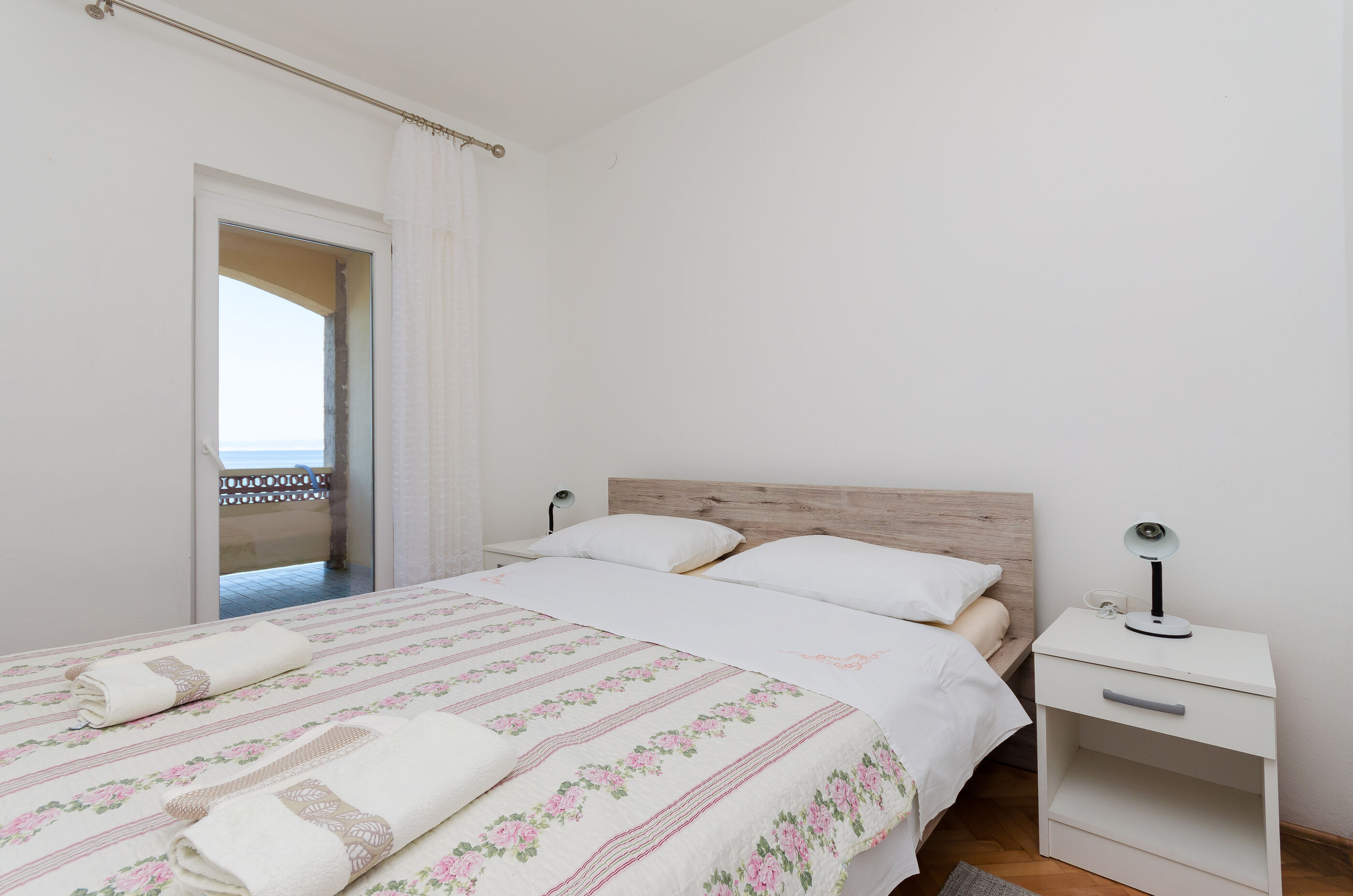 Apartments Katica 67991-A2