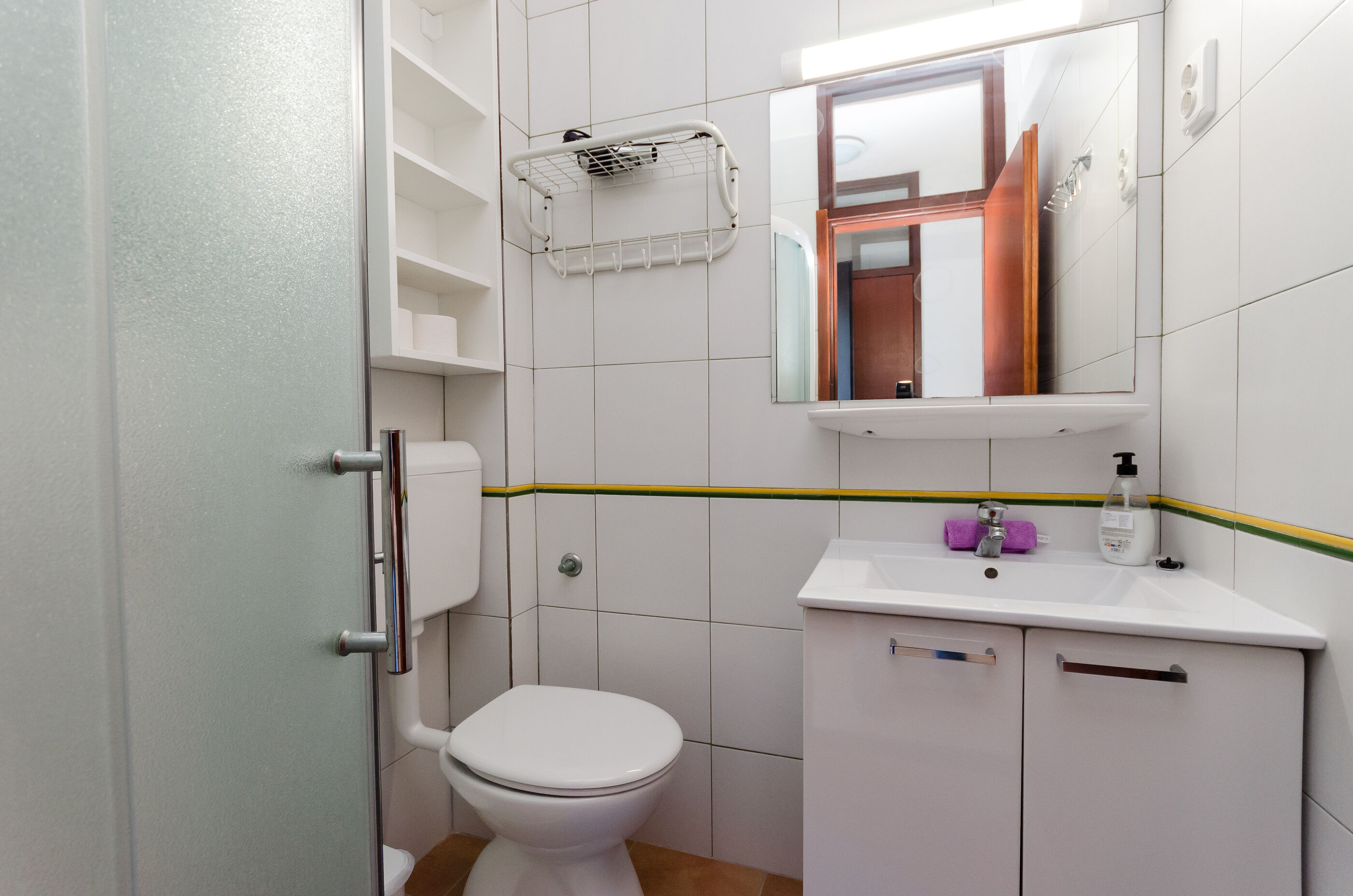 Apartments Tomo 67141-A1