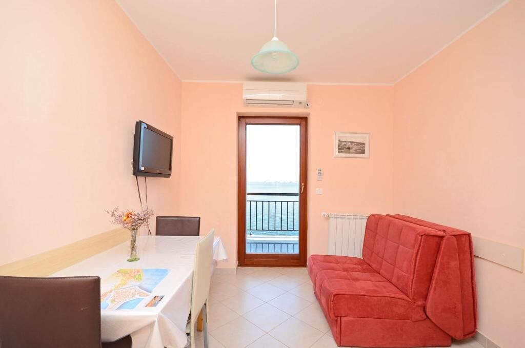 Apartments Ivanka 67921-A2