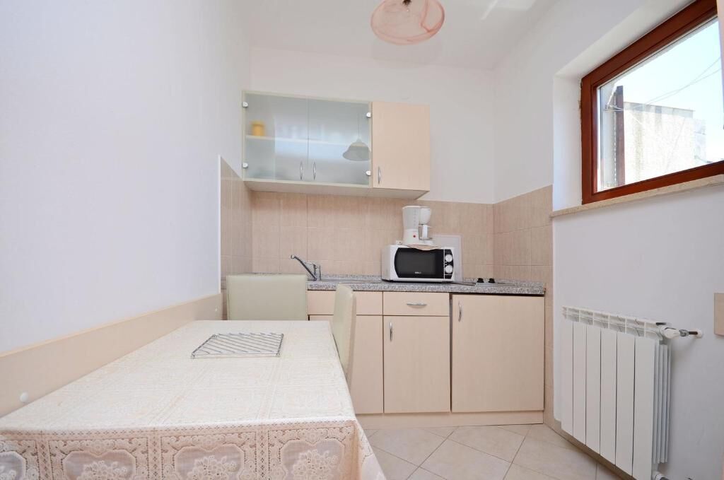 Apartments Ivanka 67921-A3