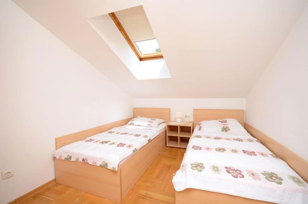 Apartments Ivanka 67921-A4