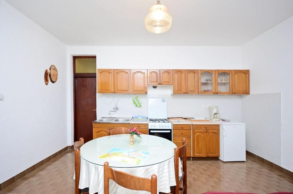 Apartments Ivanka 67921-A5