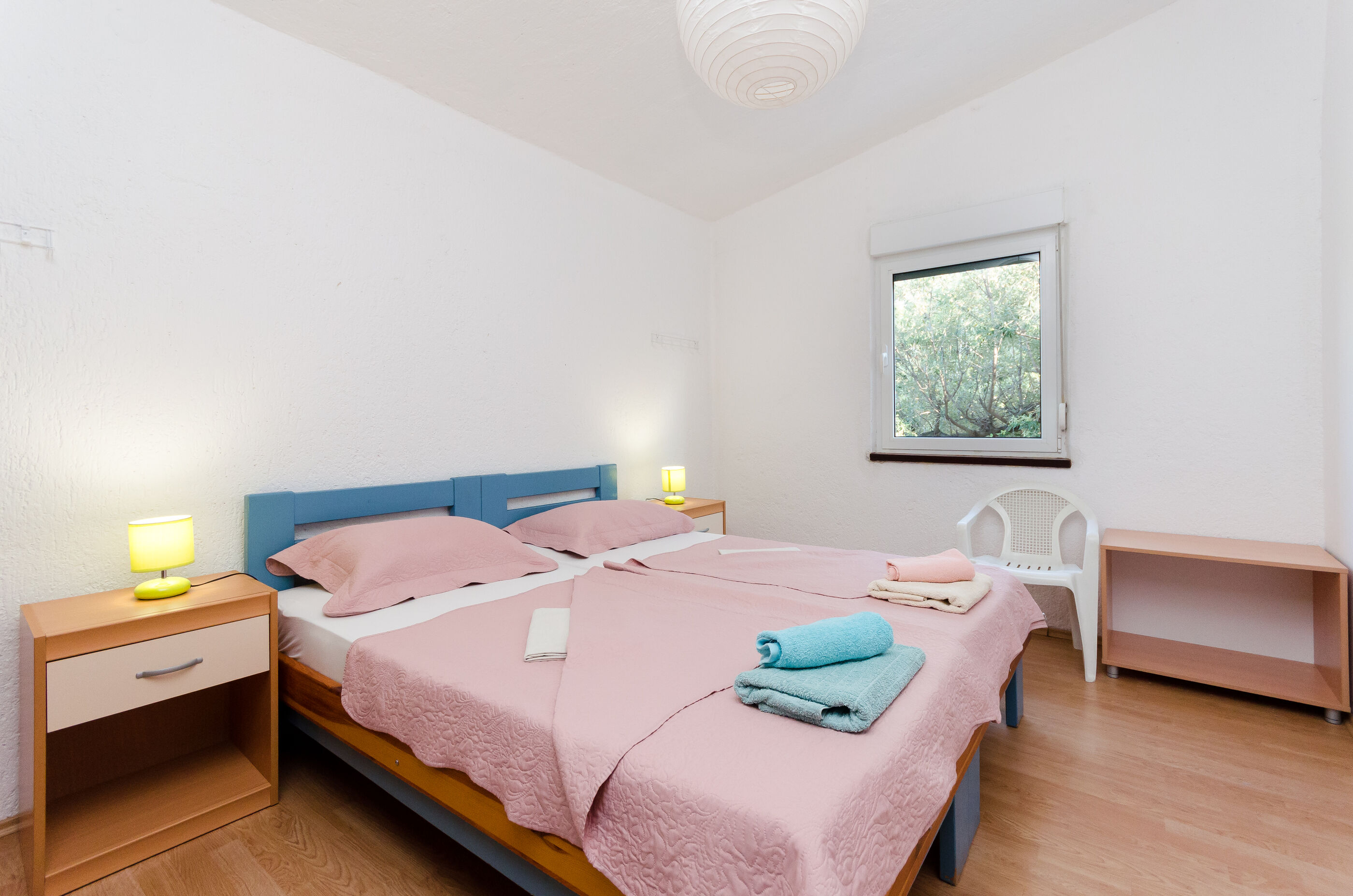Apartments Tomo 67141-A2
