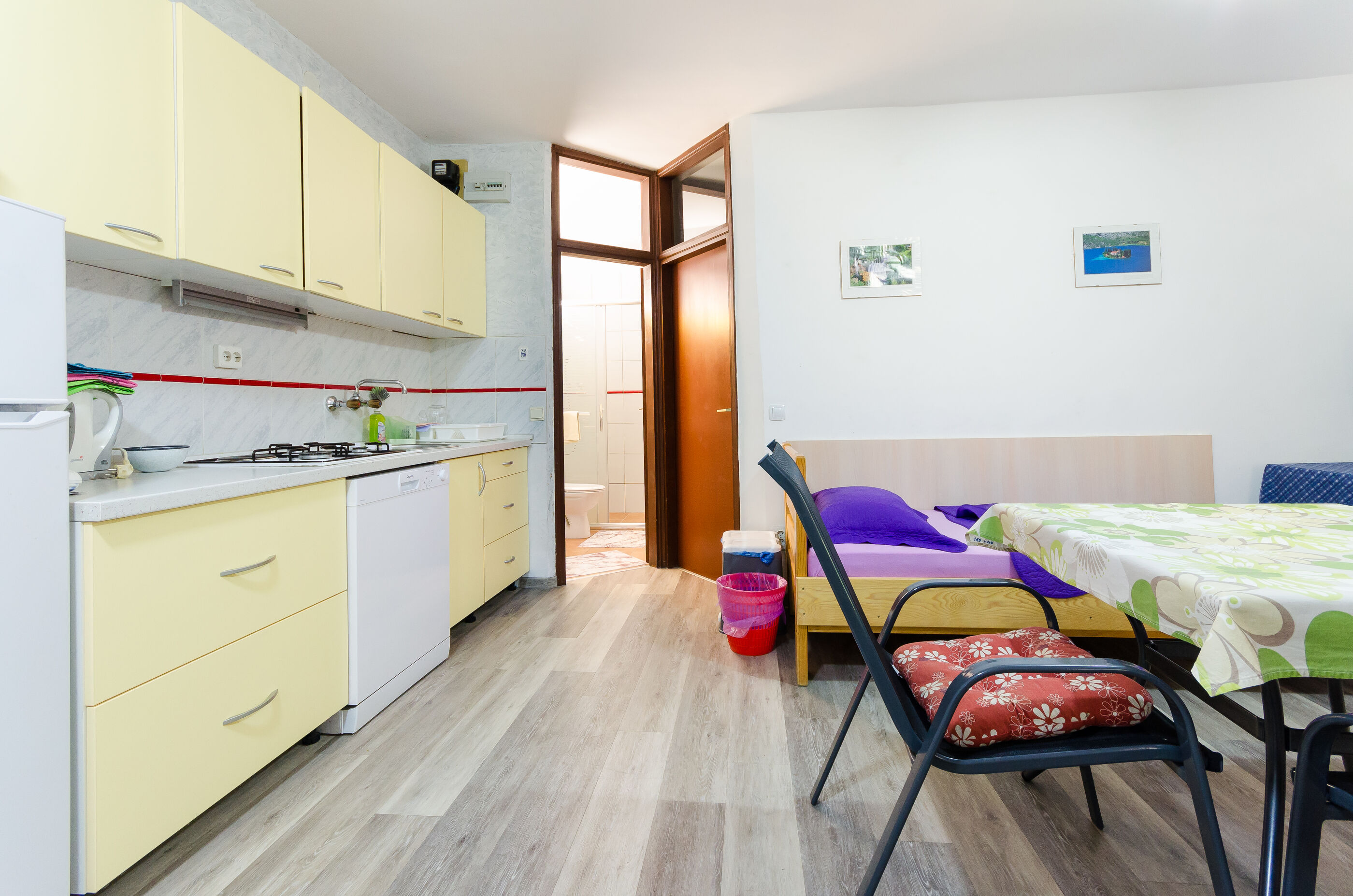 Apartments Tomo 67141-A3